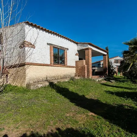 El Pueblo De Leo 5*