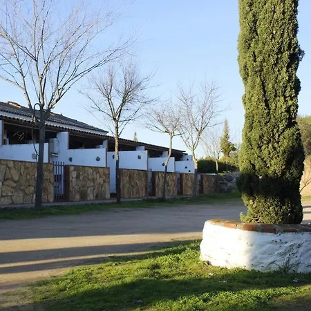 El Pueblo De Leo Üdülőközpont