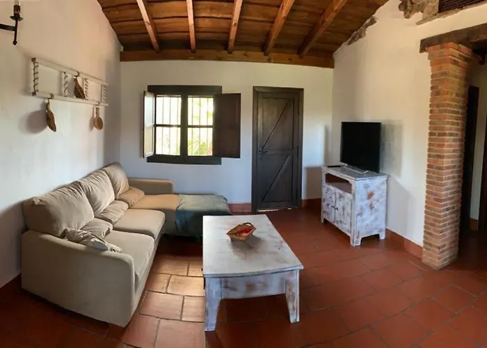 Üdülőközpont El Pueblo De Leo