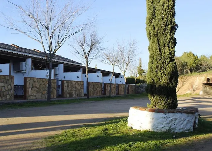 El Pueblo De Leo Üdülőközpont